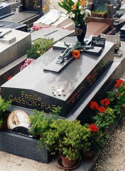 20070417110856-piaf.jpg